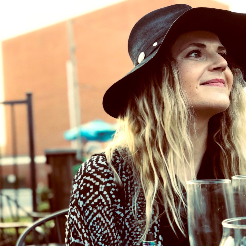 Meet your Posher, Lindsey